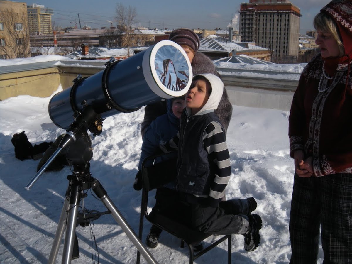 На кружок по астрономии. Воробьевы горы Астродром. Фотографии юных астрономов.